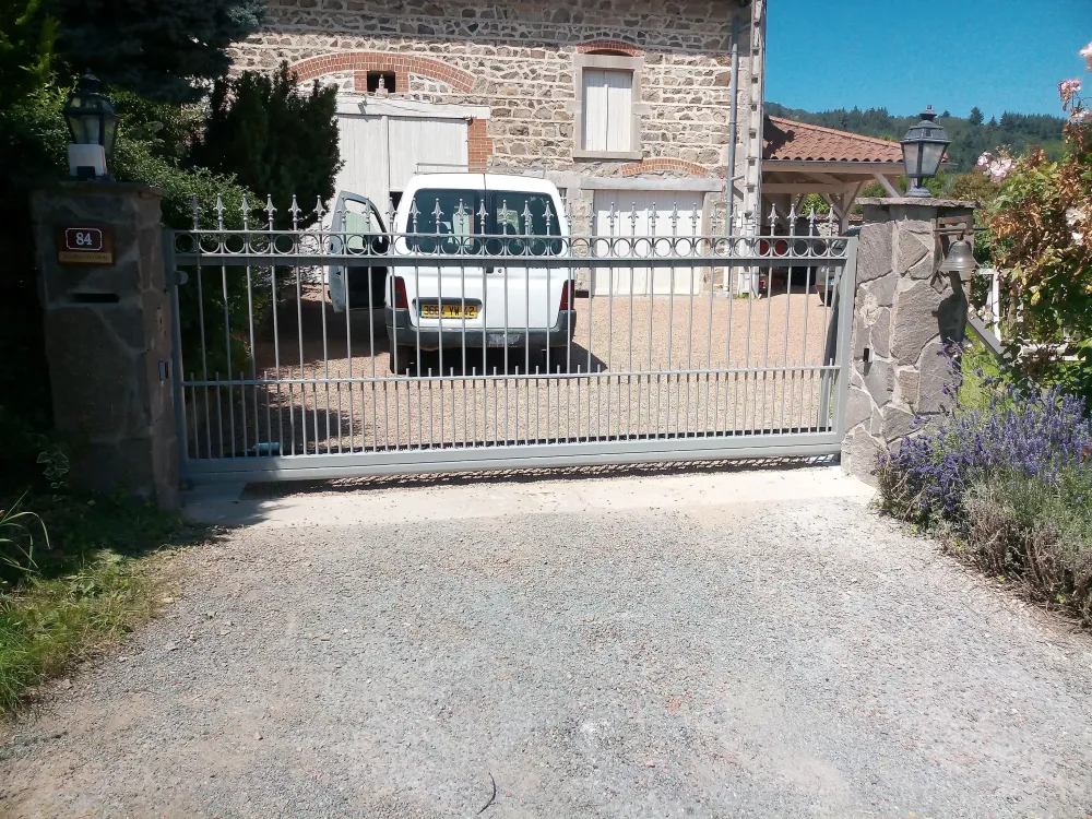 Portail coulissant autoportant acier IMG_20210722_121134_4
